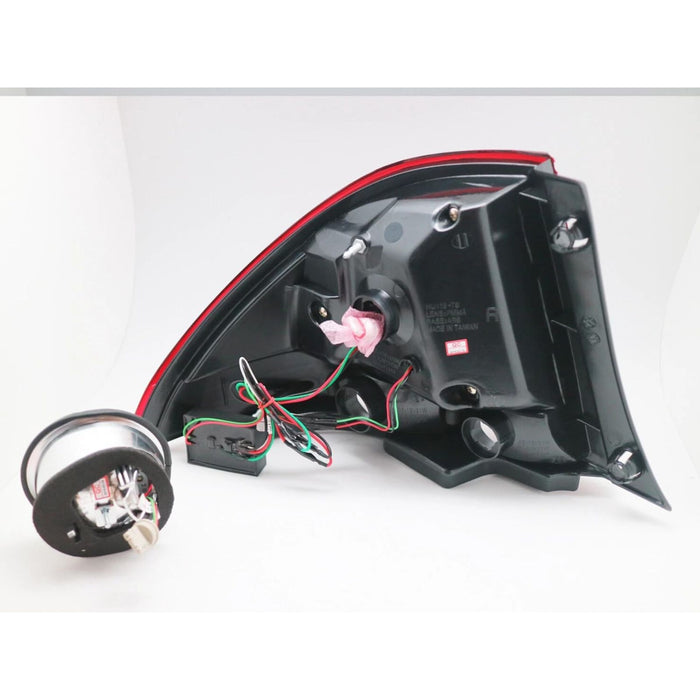 LED Clear Tail Lights with Rear Trunk LED Fog Lights – For Lexus IS200 / IS300 (1998–2005)